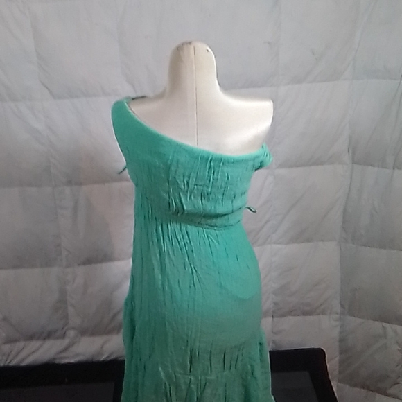 Long green evening gown by Poetry - Picture 4 of 6